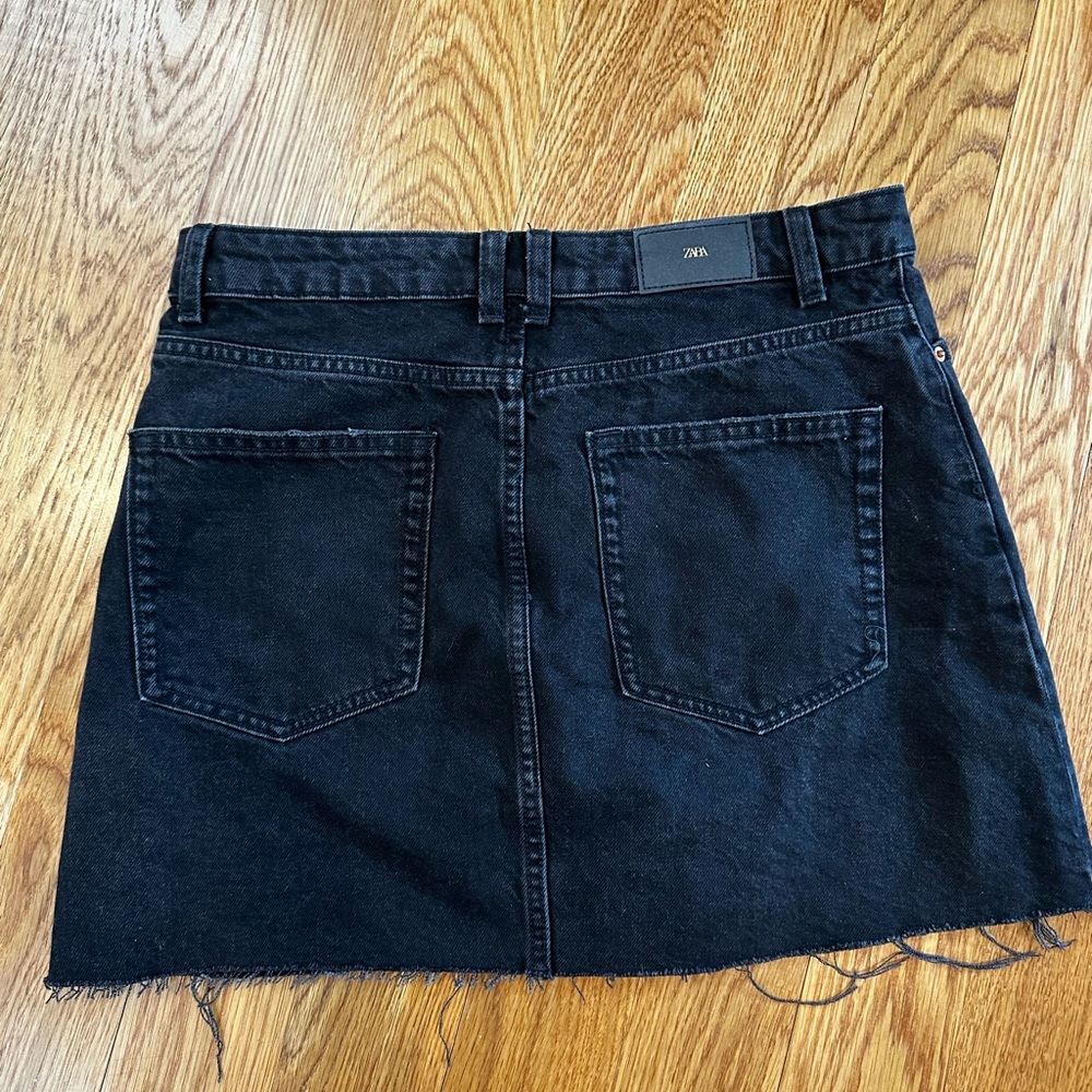 Black Jean Zara skirt xs